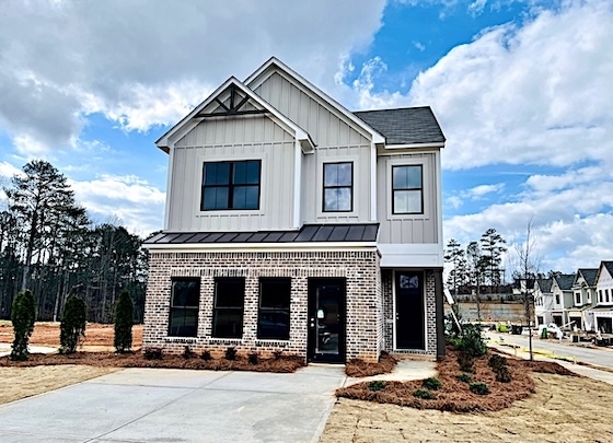 New Homes in Marietta, Georgia built by Venture Communities in the New Home Community of Crestwood!