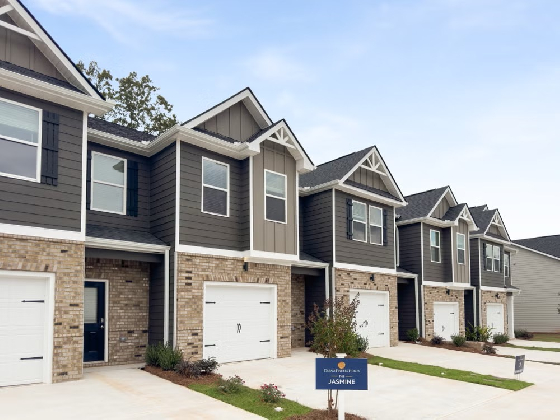 New Homes in Palmetto, Georgia built by Dream Finders Homes in the New Home Community of Carolina!