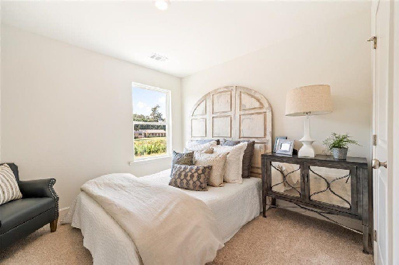 A Quiet and Peaceful Lifestyle with Small-Town Charm, yet Close to the Best of Atlanta