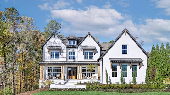 A variety of resort-style amenities such as a pool, cabana, clubhouse, fitness center, and putting green at Willow Glen